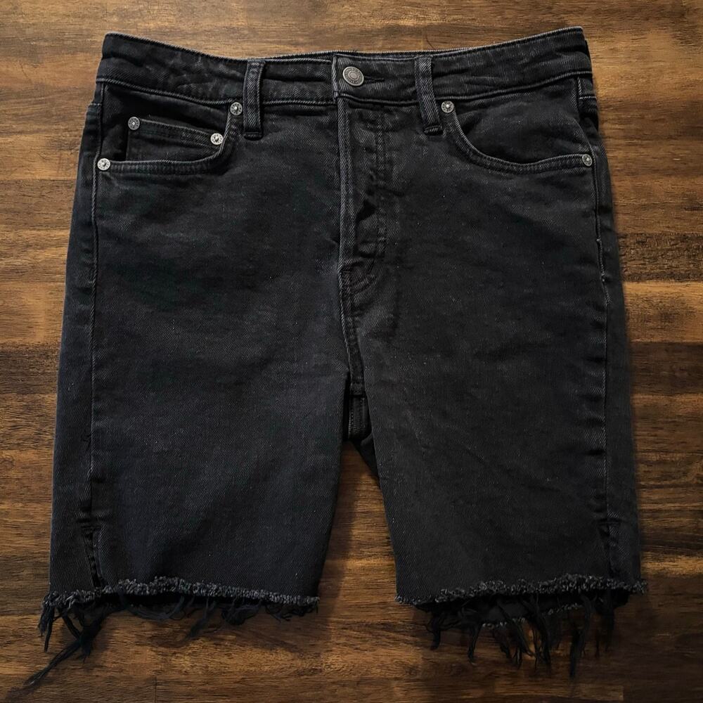 We The Free People Women’s 27 Avery Bermuda Shorts Denim Black Jean Cut Offs